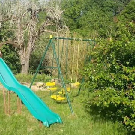 Holiday home Touvent Maison Au Milieu Des Bois