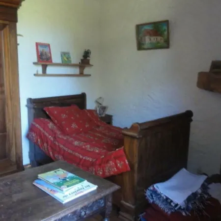 Touvent Maison Au Milieu Des Bois Holiday home Savignac-de-Miremont